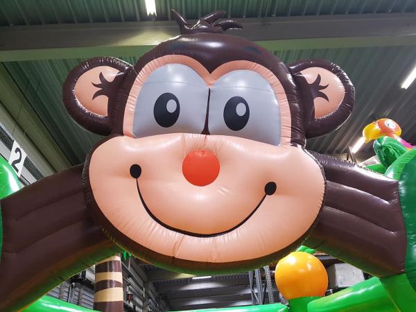 2-Unsere wunderbare Affen Hüpfburg lässt keinen zum Affen werden , ein Spaß fü...