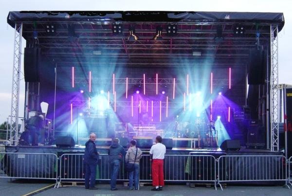 5-Mobile Show - Bühne 60m² - Stagemobil für Stadtfest, Events, Festivals & Konzerte