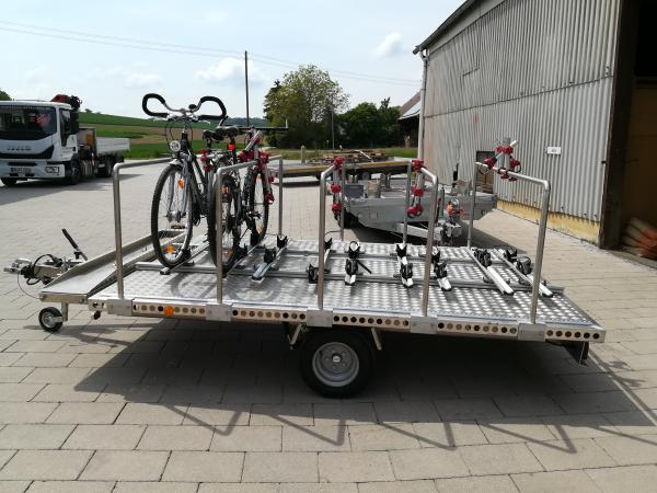 4-Fahrradtransportanhänger für bis zu 9 Fahrräder 1.500 kg gebremst