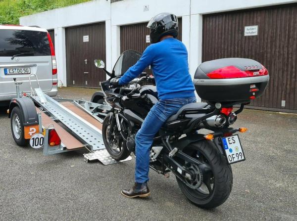 Motorradanhänger Kippbar Blitzlader PKW Motorrad Anhänger mieten Verleih vermietung Mietanhänger