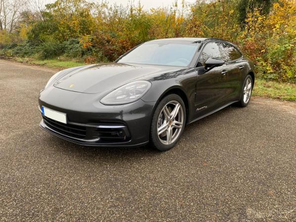 2-Porsche Panamera selbst Fahren