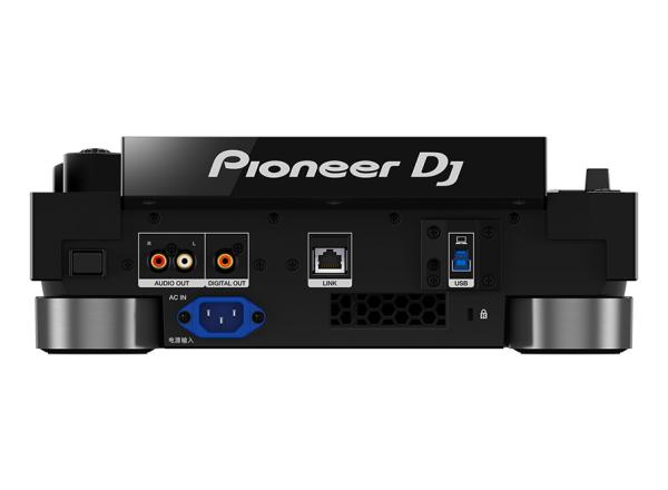 2-Pioneer CDJ 3000