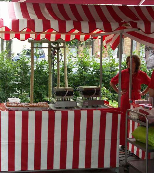 4-MARKTSTAND NOSTALGISCH / MARKTBUDE / MARKTSTÄNDE