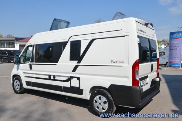 2-Adria Twin Axess 600 SP