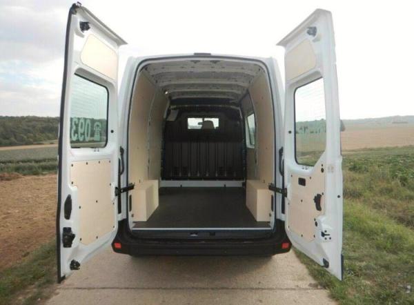 4-Renault Master XL Transporter mieten