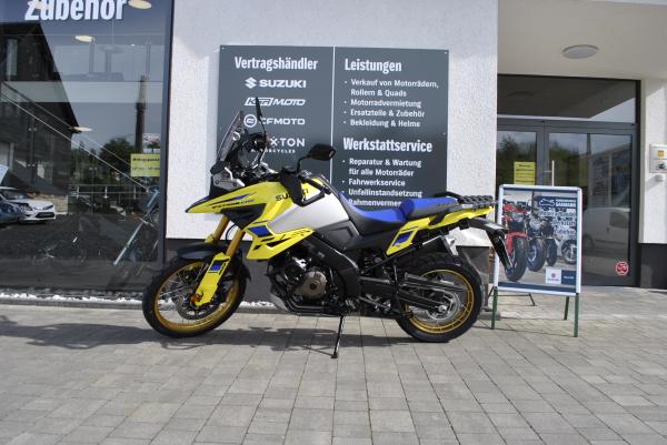 3-Suzuki V-Strom 1050 DE