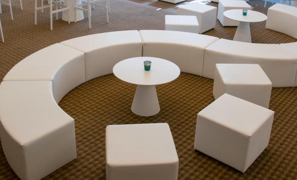 Lounge Sitzelement, Sitzbank, Swing weiß curved 60-30 und 90 Grad