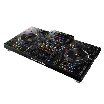 1-Pioneer DJ XDJ-XZ