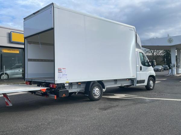 4-Opel Movano Kofferwagen mit Hebebühne, Umzugswagen , Möbeltransporter