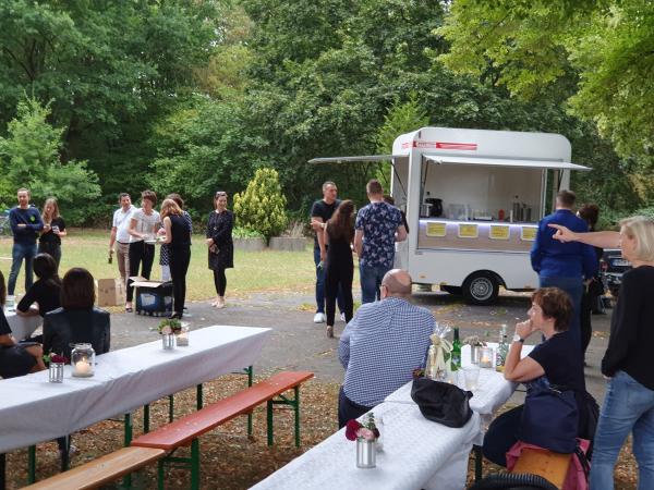 5-Imbissstand, Partygrill, Verkaufswagen, mobile Pommesbude, Partyimbisswagen, Foodtruck, Streetfood