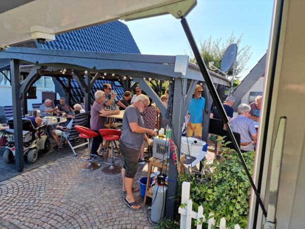 6-Imbisswagen und Foodtruck inkl.Personal für ihre Feier mieten.In ganz Niedersachsen und NRW