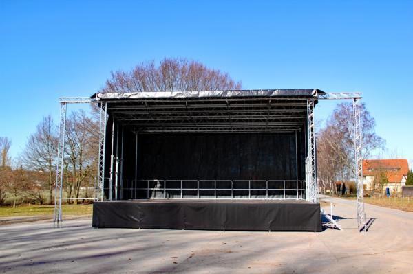 2-Stagemobil XXL mobile Bühne Trailerbühne Stage Open Air 10x6m mieten