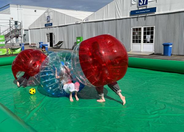 Bubble Soccer / Bumper Ball Arena mieten