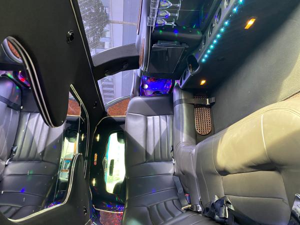 4-Hochzeitsauto, Stretchlimousine