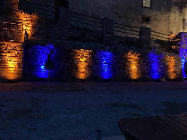 AKKU-OUTDOOR-LED-SPOT (12x15W RGBWAUV)