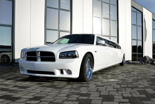 Luxus Dodge Stretchlimousine Köln mieten