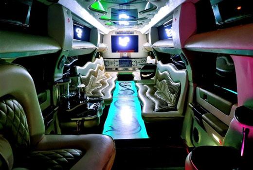 2-Hummer Doppeldecker Stretchlimousine Köln mieten mit Stehhöhe