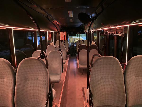 5-Extrem großer Partybus bis 45 Personen mieten