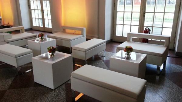 4-Sitzcube,Sitzwürfel,LED-Cube,Beleuchteter Cube,Loungemöbel,Sitzbank,Beistelltisch