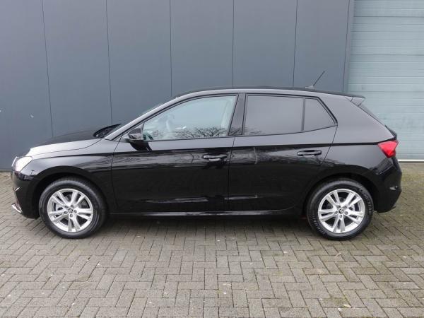 3-MIETWAGEN - Skoda Fabia Selection 1.5 TSI | OF-YY 44