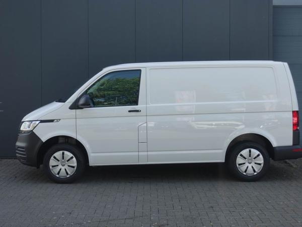 3-MIETWAGEN - VW T6.1 Transporter 2.0 TDI | OF-YY 3333