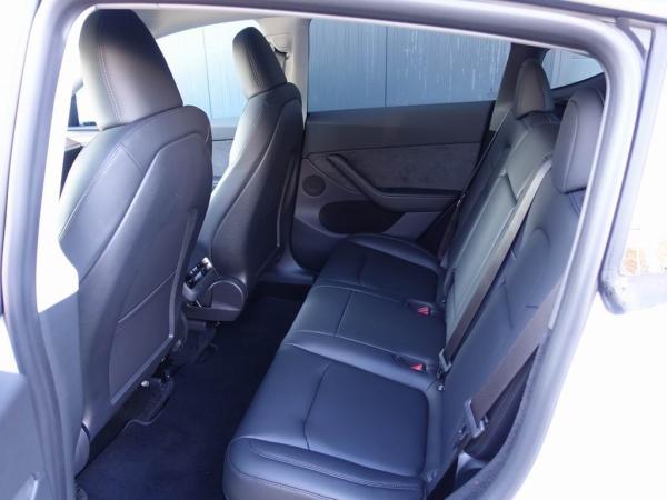 5-MIETWAGEN - Tesla Model Y SR | Y-5500E