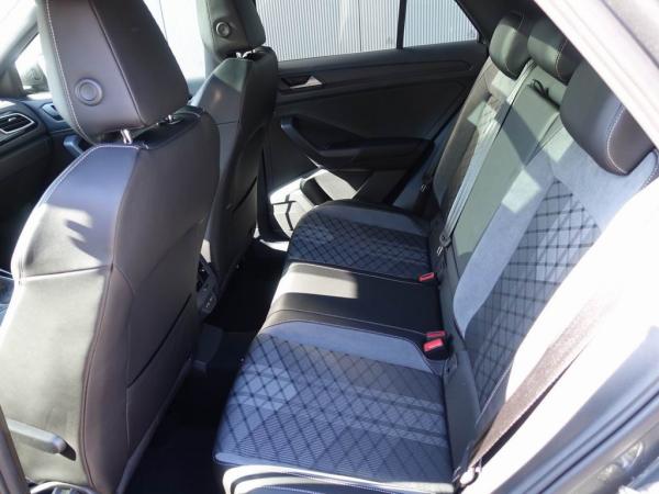 5-MIETWAGEN - VW T-Roc 4Motion BlueMotion Technology | OF-YY 151