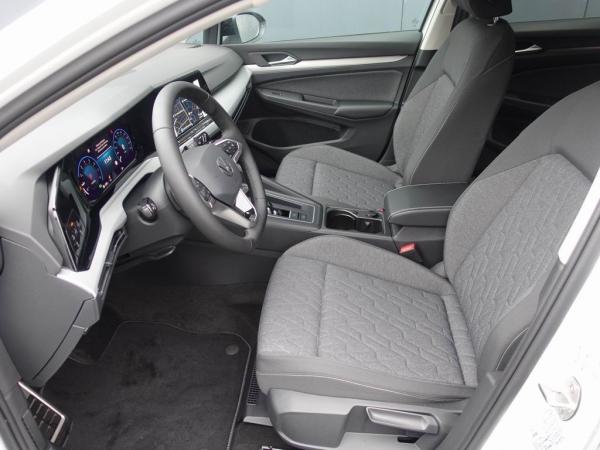 4-MIETWAGEN - VW Golf Variant Move 1.5 eTSI | OF-YY 3000
