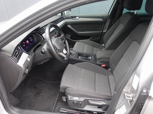 4-MIETWAGEN - VW Passat Variant Business 2.0 TDI | OF-YY-122