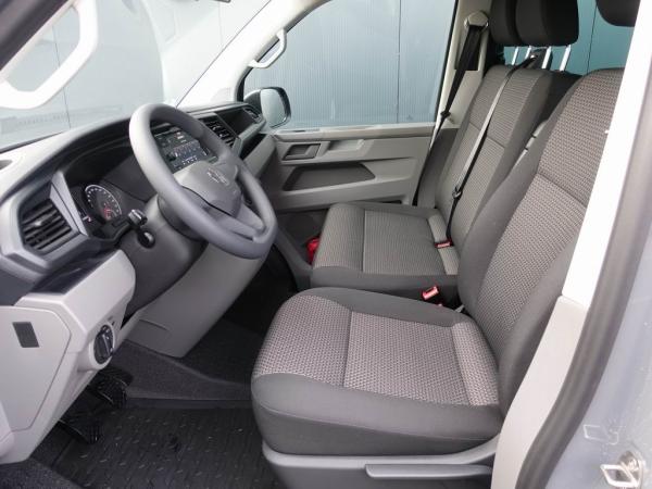 6-MIETWAGEN - VW Transporter 6.1 Kombi 2.0 TDI | OF-YY-850