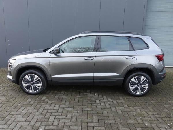 4-MIETWAGEN - Skoda Karoq Selection 1.5 TSI | OF-YY 201