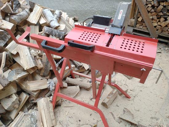 Wippsäge Wippkreissäge Kreissäge Brennholzsäge Kappsäge Holzsäge Säge