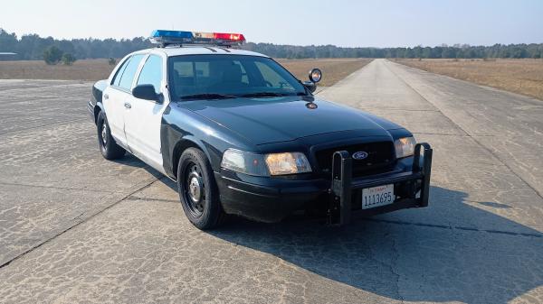 Ford Crown Victoria Schwarz Weiß US Police / Sheriff / Black & White amerikanische Polizei