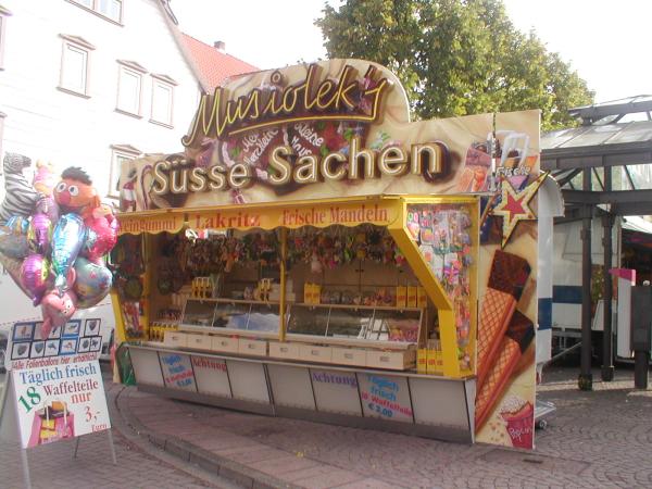 2-Verkaufswagen, Fischwagen, Imbisswagen oder &auml;hnliches f&uuml;r ihre Veranstaltung? mit K&uum...