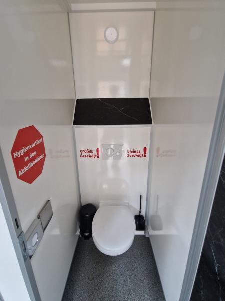 6-Neuer Toilettenwagen der Spitzenklasse