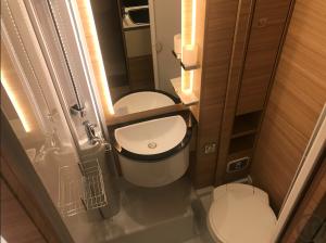 5-Wohnmobil Dethleffs Globebus I1