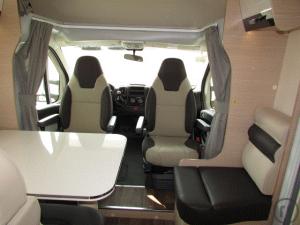 3-Wohnmobil  A 699 EB