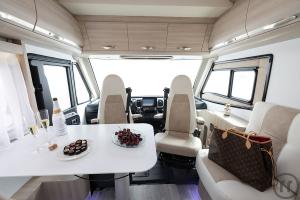 3-Reisemobil  T 699 EB