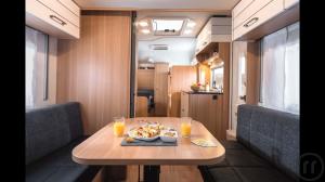 2-Wohnwagen LMC Style  500 K