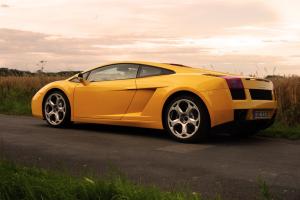 2-LAMBORGHINI Gallardo