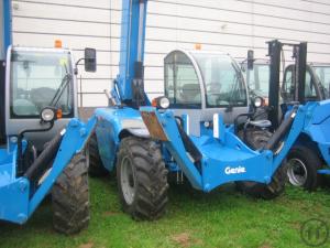 1-Teleskopstapler Genie 730Agri