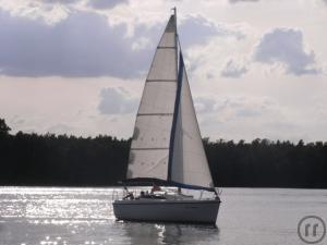 Segelboot, wahlweise mit Skipper chartern