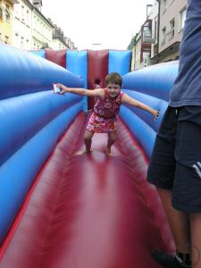 2-Bungee Run, Elastorun, Bungee Rennen- eine Gaudi für Kinder und Erwachsene