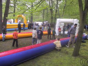 1-INFLATABLE COURT INKL. MODERATION