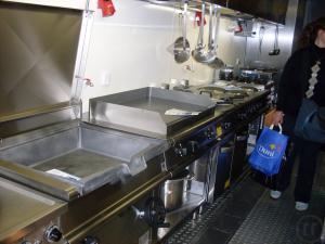 Mobile Grossküche / Cateringeinheit / Grossküchenbus