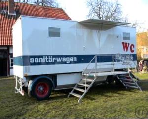 5-Toilettenwagen mit Fäkalientank Toilettenwagen mit 3 Damen & einer Herrentoilette, Edels...
