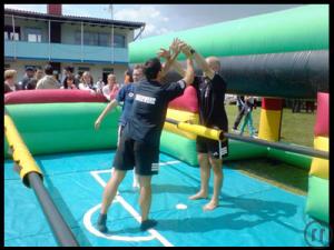 3-Fussball Event: Human Soccer
Große Version: