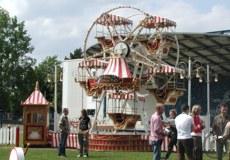 Großes Riesenrad - 10 Erwachsene oder 20 Kinder