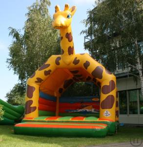 1-HÜPFBURG GIRAFFE