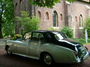 4-Bentley S2 - Oldtimer
Hochzeitsfahrzeug mit besonderer Note